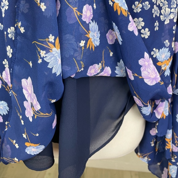 Misa Los Angeles Penille Top - Picture 7 of 12